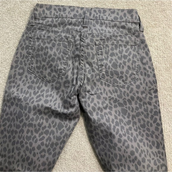 Old Navy Women's Rockstar Skinny Gray Animal Print Jeans Pants Size 2 #G1.. - Picture 6 of 8